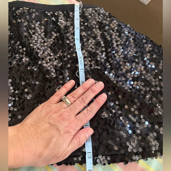 EUC size Large black sequin mini skirt by Studio Y. Perfect for the holidays! - Picture 6 of 6